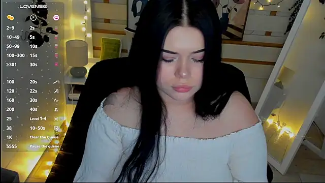 Mona Esty online show from 02.20.26