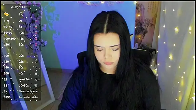 Snapshot of Mona_Esty chatting on 06.18.26 Mona Esty online show from 06.18.26