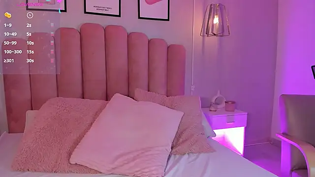 mara swan  online show from 01.06.26