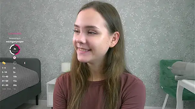 SweetSaraPie online show from 10.15.25