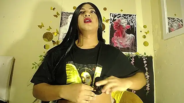 Snapshot of Cataleya_nova chatting on 10.15.25 Cataleya nova online show from 10.15.25