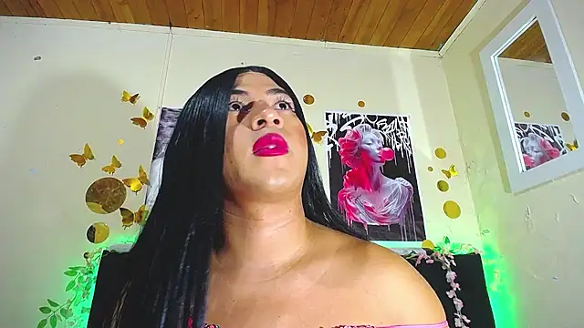 Snapshot of Cataleya_nova chatting on 10.18.25 Cataleya nova online show from 10.18.25