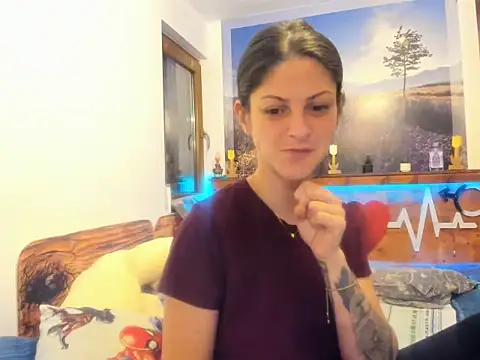 anissawhitenss online show from 10.17.25