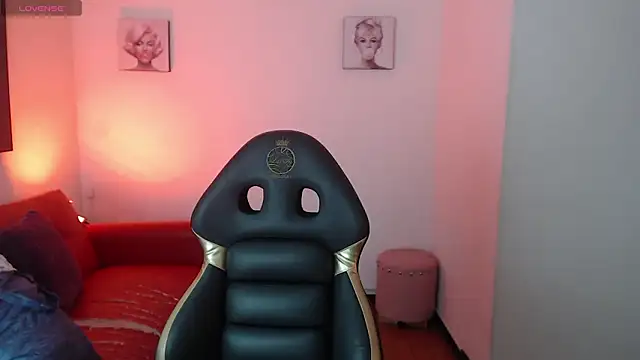 Snapshot of Andy_Eagleton_20_ chatting on 02.12.26 Andy Eagleton 20 online show from 02.12.26