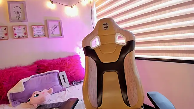 emma soffia online show from 03.27.26