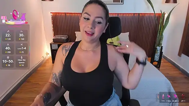 Katty-Paez online show from 10.04.25