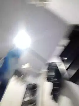 Lesli 14 online show from 11.14.25