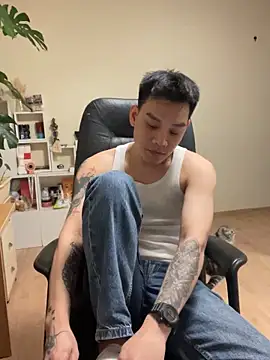 latava online show from 10.25.25