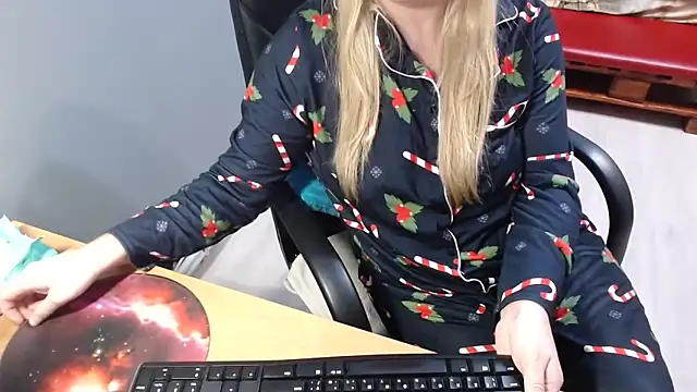 Ledi Catherin online show from 12.20.25