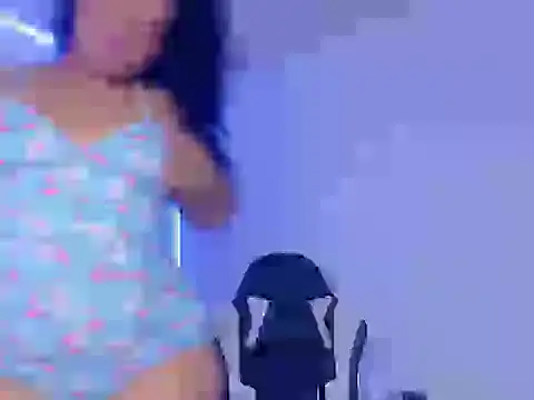 Snapshot of ChubbyCharm_ chatting on 10.06.25 ChubbyCharm online show from 10.06.25