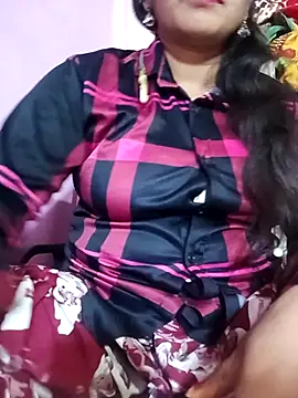 Snapshot of Priyanka_hot54 chatting on 10.18.25 Priyanka hot54 online show from 10.18.25