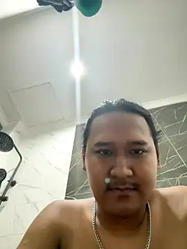 Snapshot of latexidn chatting on 11.01.25 latexidn online show from 11.01.25