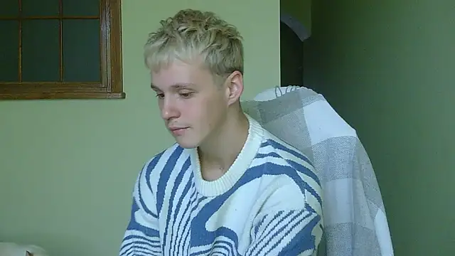 Snapshot of _Timmy_Boy_ chatting on 10.27.25 Timmy Boy online show from 10.27.25