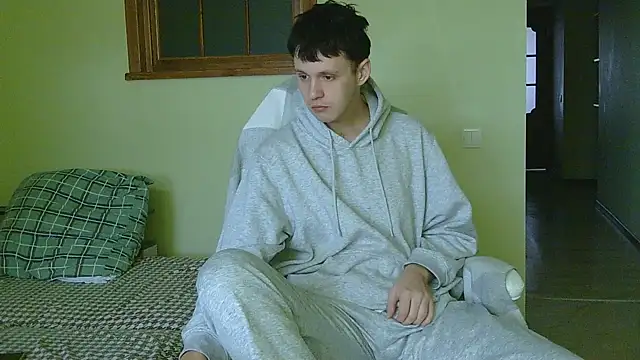 Snapshot of _Timmy_Boy_ chatting on 11.13.25 Timmy Boy online show from 11.13.25