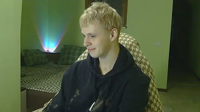 Snapshot of _Timmy_Boy_ chatting on 11.26.25 Timmy Boy online show from 11.26.25