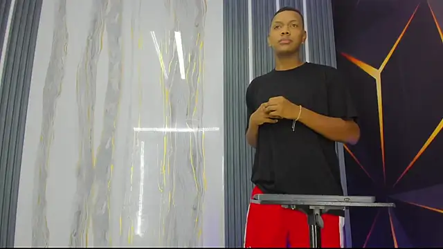 Play boys Hot2 online show from 11.30.25