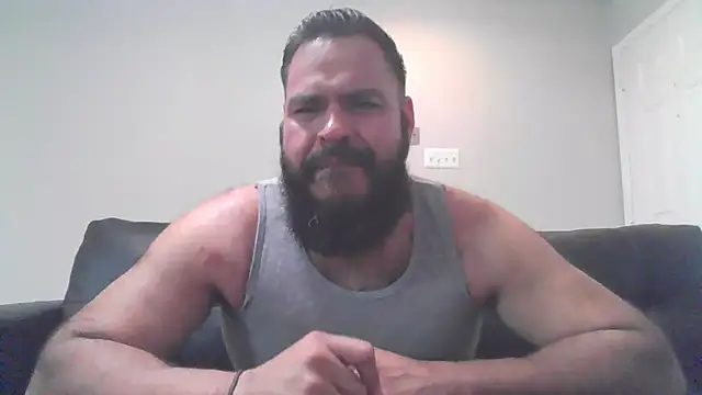 BigJohnBear39 online show from 10.13.25