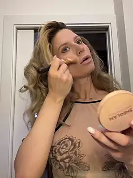 AvaMaddisson online show from 02.13.26