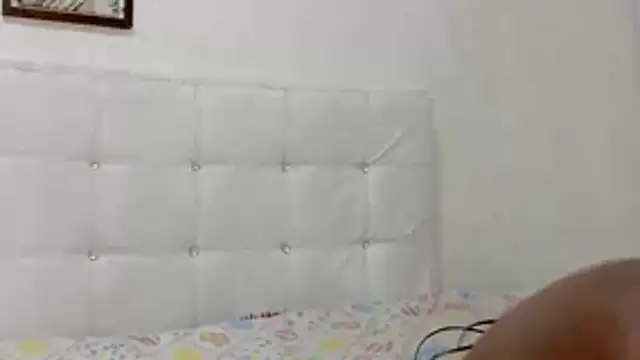 SharitHills online show from 11.13.25