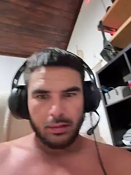 Leeeek23 online show from 04.15.26