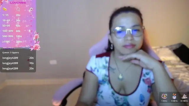 Snapshot of diabliita_ chatting on 10.13.25 diabliita online show from 10.13.25