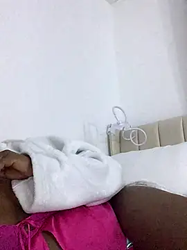 CurvyGoddessXxx online show from 10.13.25