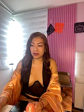 CharlotteMilf  online show from 11.16.25