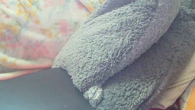 Playful MILF Demi online show from 12.03.25