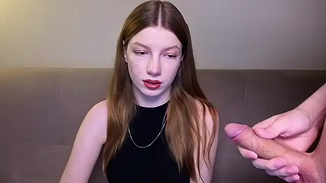 Snapshot of Kamiko- chatting on 11.24.25 Kamiko- online show from 11.24.25