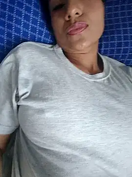 Snapshot of Seductress_Malia chatting on 11.07.25 Seductress Malia online show from 11.07.25