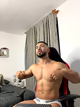 Ezzio Scolaro online show from 10.24.25