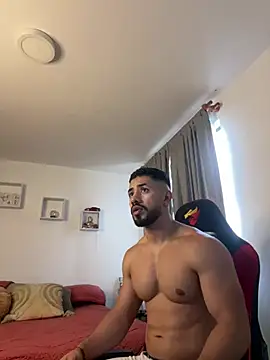 Ezzio Scolaro online show from 03.27.26