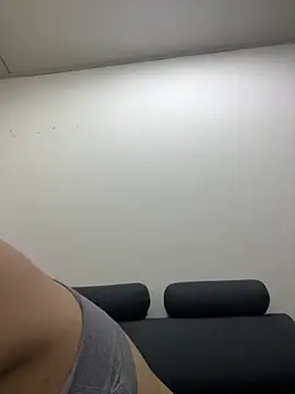 Anyhot latina online show from 10.14.25