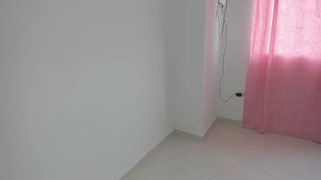 talianasweet03 online show from 10.22.25