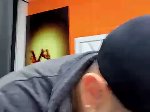 Snapshot of jasonshaw25 chatting on 11.13.25 jasonshaw25 online show from 11.13.25