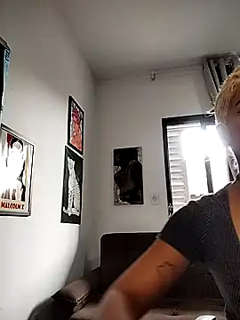 Helenoir online show from 04.29.26