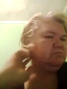 LusiyaGold5 online show from 11.04.25