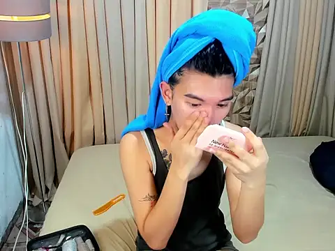 Yourdreamgoddess online show from 04.24.26