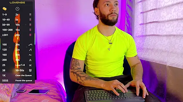 Snapshot of angel_kyrozz chatting on 07.18.26 angel kyrozz online show from 07.18.26
