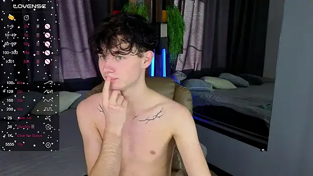 Cute Mike online show from 10.19.25