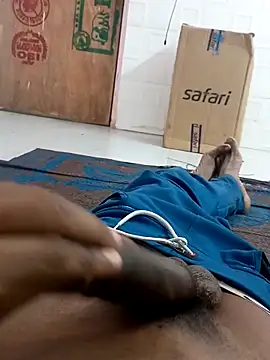 Snapshot of shohrab_hot chatting on 11.18.25 shohrab hot online show from 11.18.25