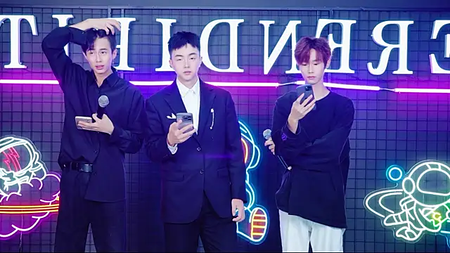 Boygayhouse online show from 10.19.25