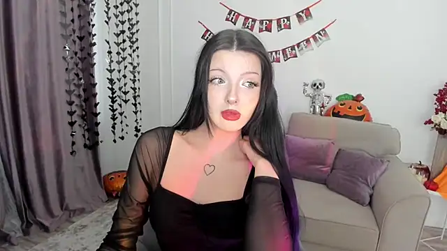 Snapshot of RoxyHopper chatting on 11.03.25 RoxyHopper online show from 11.03.25