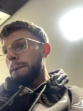 noah red online show from 11.13.25