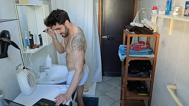 Al3xox02 online show from 03.25.26