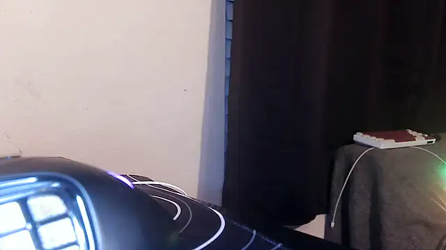 geezuz6913 online show from 11.30.25