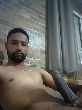 Snapshot of wellpauduro1994 chatting on 11.29.25 wellpauduro1994 online show from 11.29.25