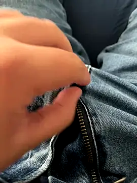 JD 2069 online show from 10.18.25