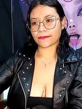 MaviEvil  online show from 10.10.25