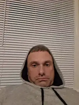 Snapshot of jfro553 chatting on 10.29.25 jfro553 online show from 10.29.25